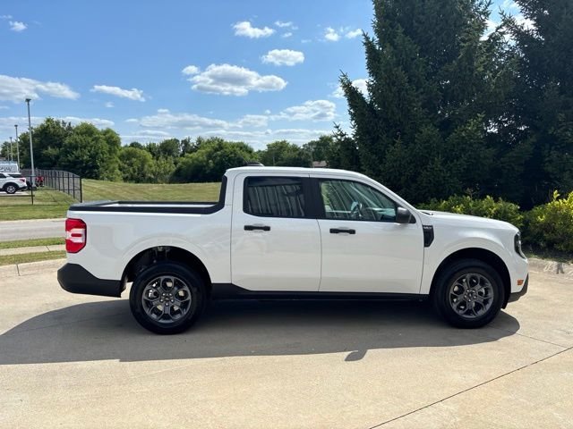 New 2026 Oxford White Ford XLT image 5