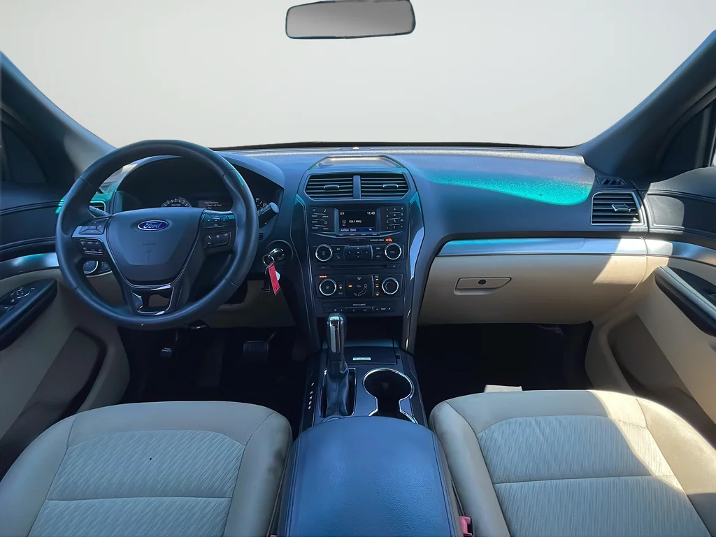 Used 2016 Black Ford Base image 9
