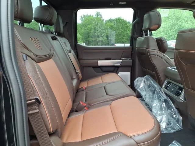 New 2026 Agate Black Metallic Ford King Ranch image 34