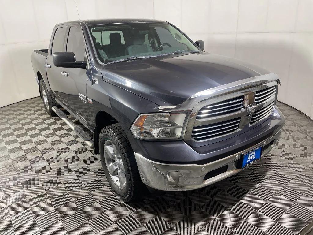 2015 RAM 1500's photo