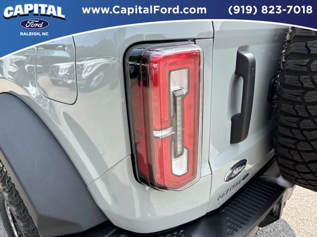 Used 2022 Green Ford Badlands image 15
