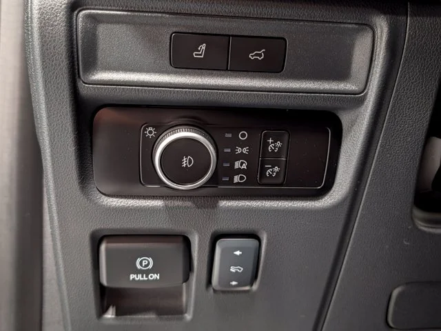 Used 2024 Gray Ford Limited image 12