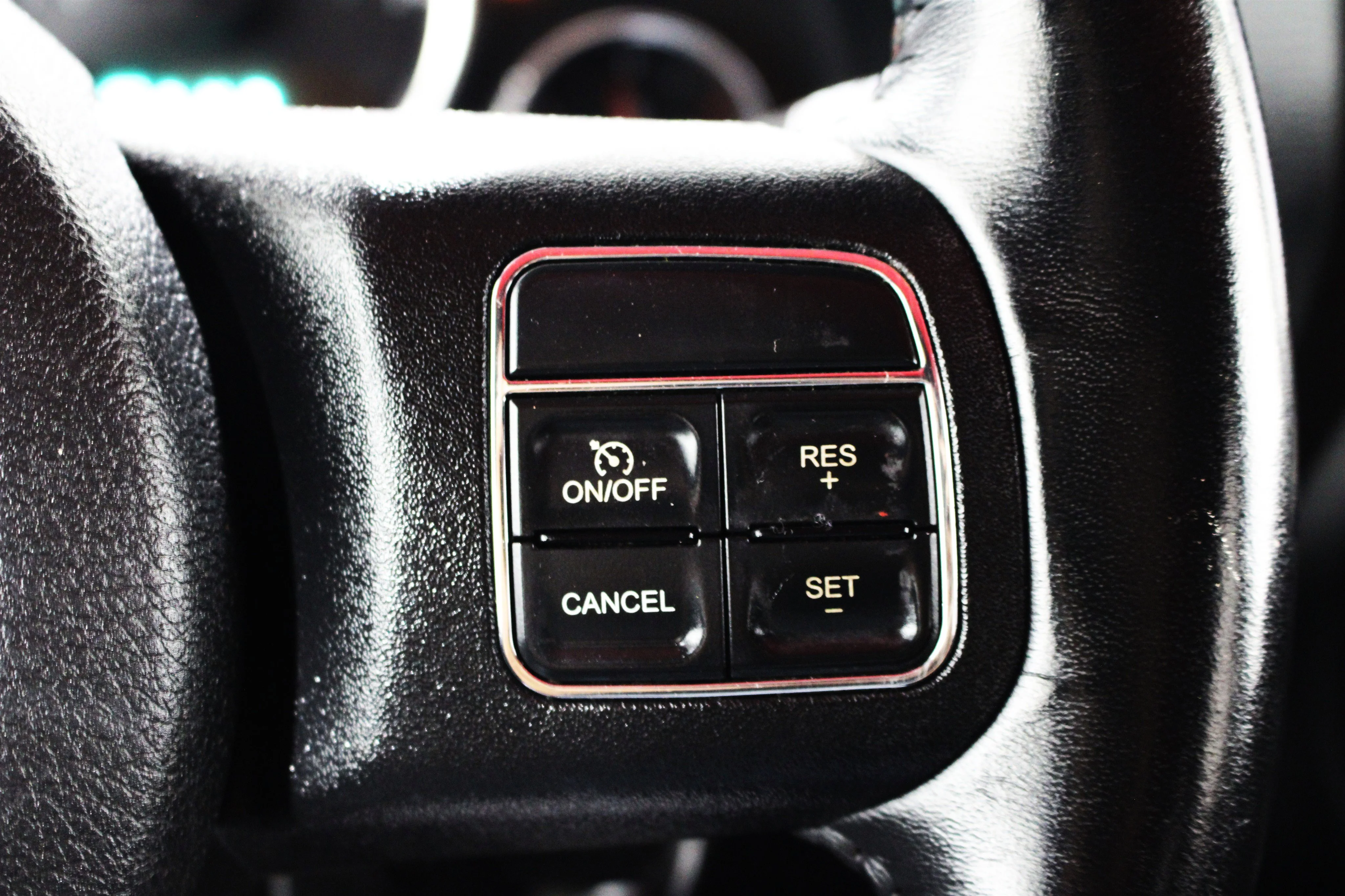 Used 2016 Bright White Clearcoat Jeep Sport image 11