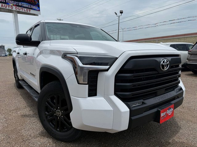 2024 Toyota Tundra SR5