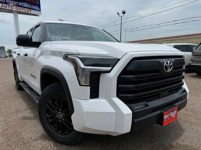 2024 Toyota Tundra SR5
