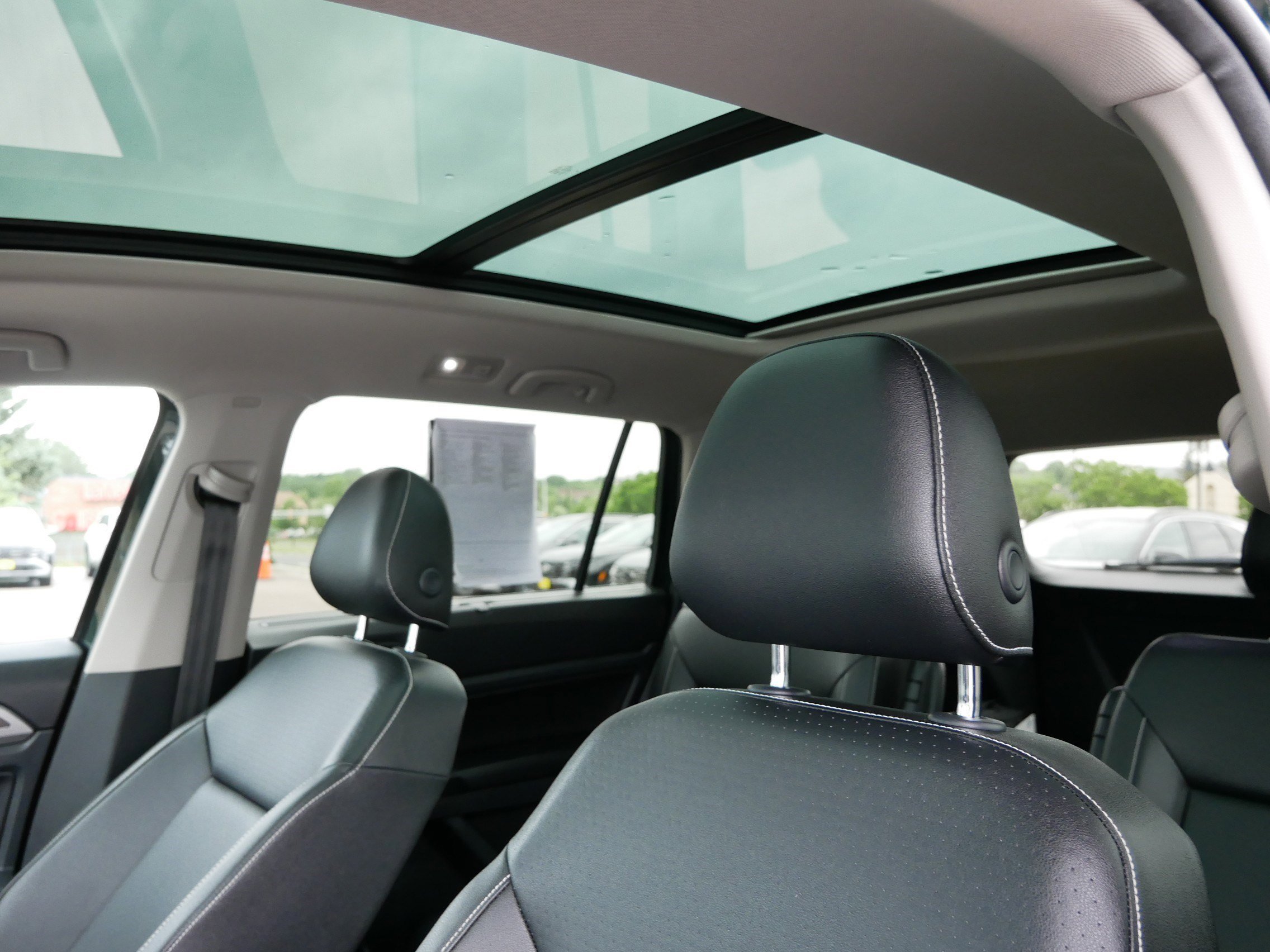 2021 Volkswagen Atlas SEL - Photo 21
