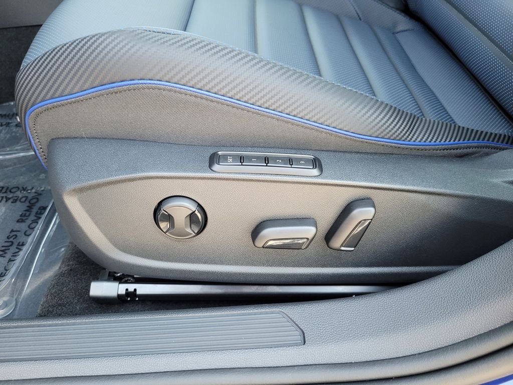 New 2026 Blue Volkswagen 2.0T image 12