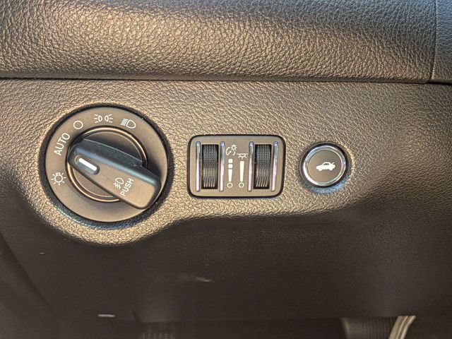 Used 2019 Red Dodge R/T image 24