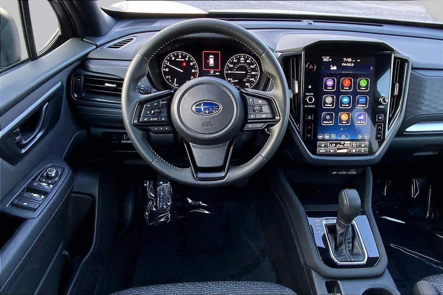 Used 2025 RV1/River Rock Subaru Premium image 6