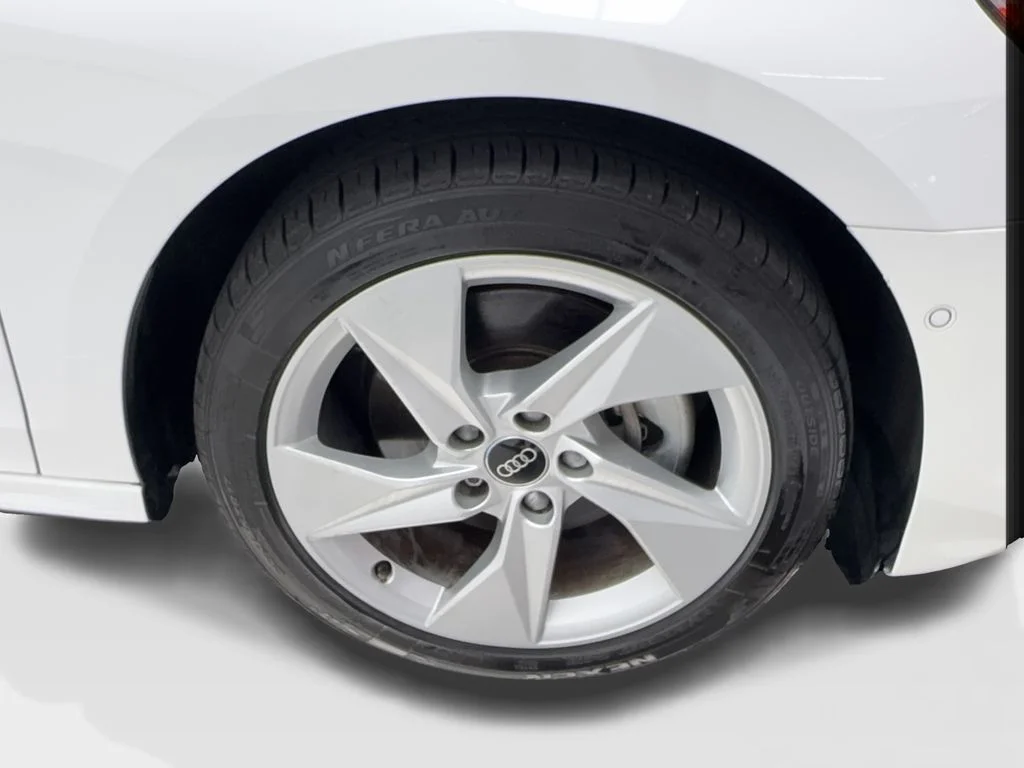 Used 2024 White Audi  image 14