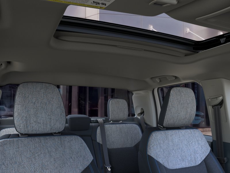 New 2026 Space White Metallic Ford XLT image 12