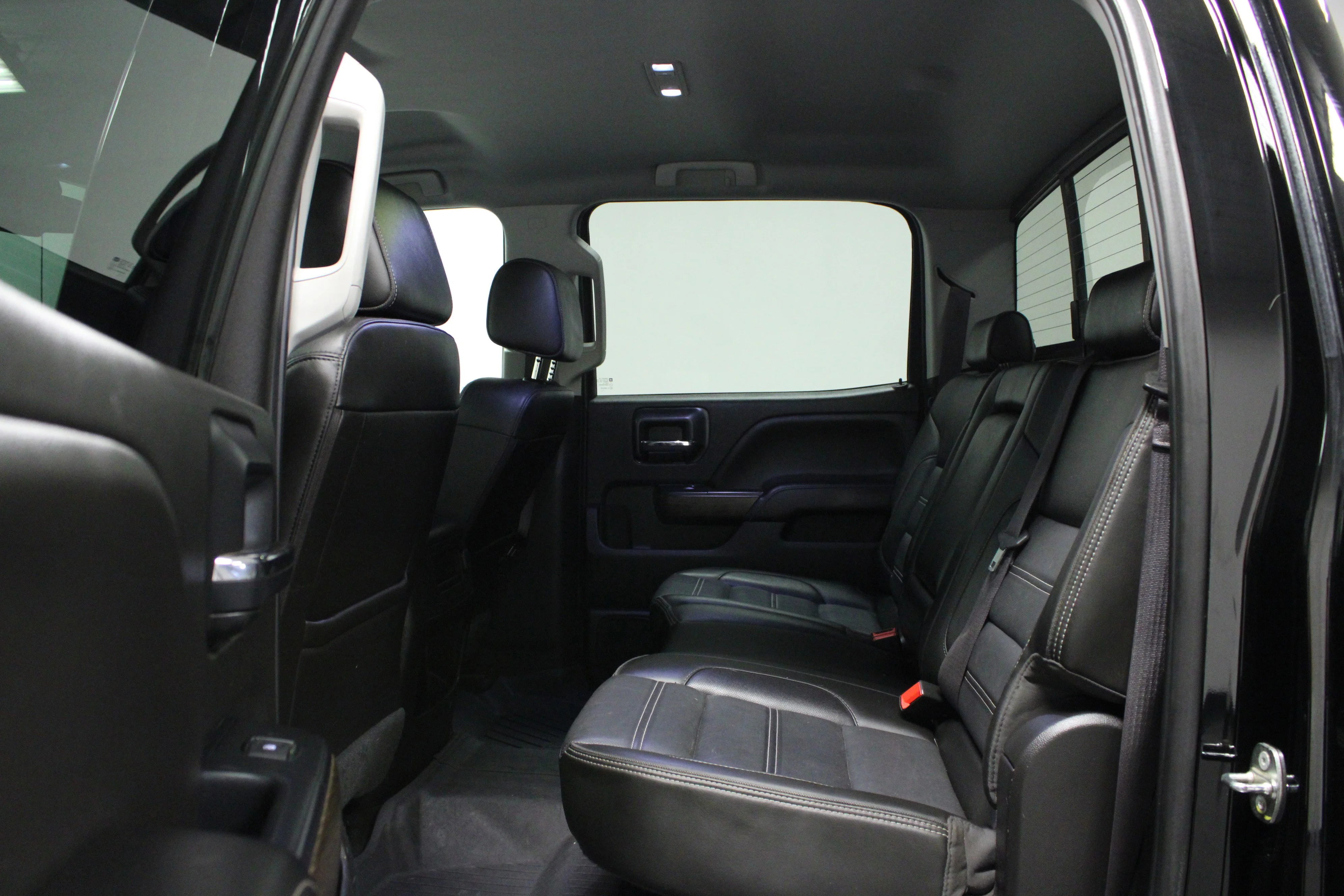 Used 2017 ONYX BLACK GMC Denali image 13