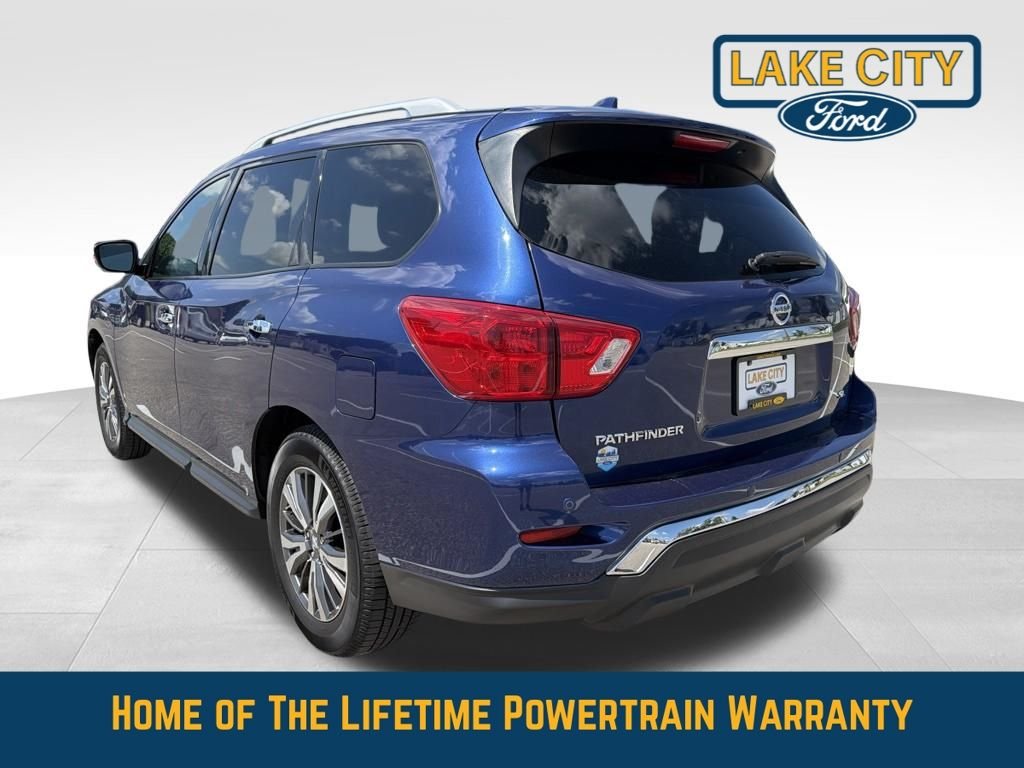 Used 2019 Blue Nissan SL image 3