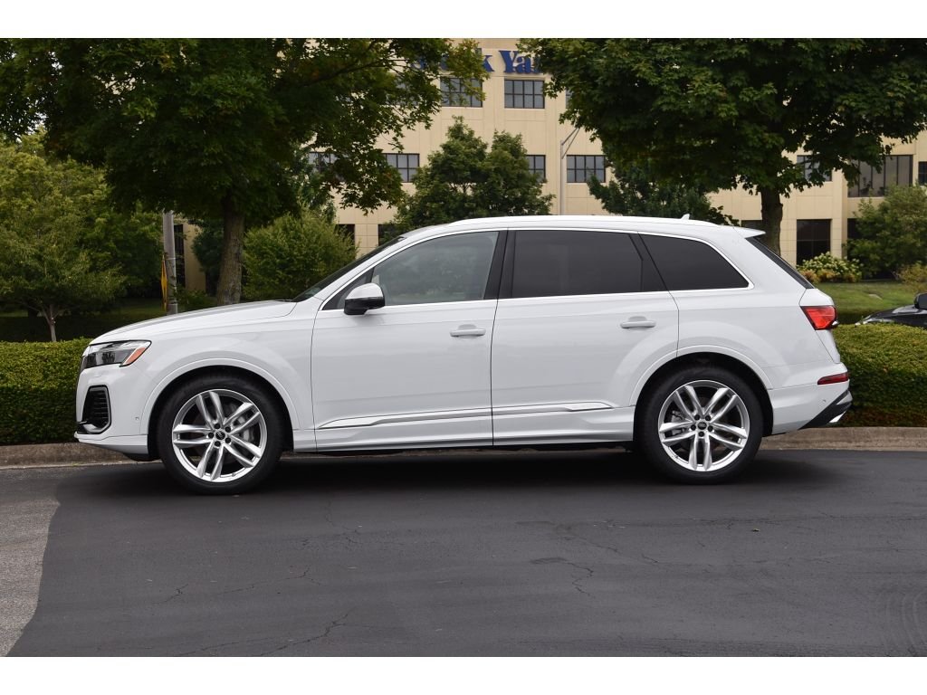Used 2025 Whi Audi Premium Plus image 7