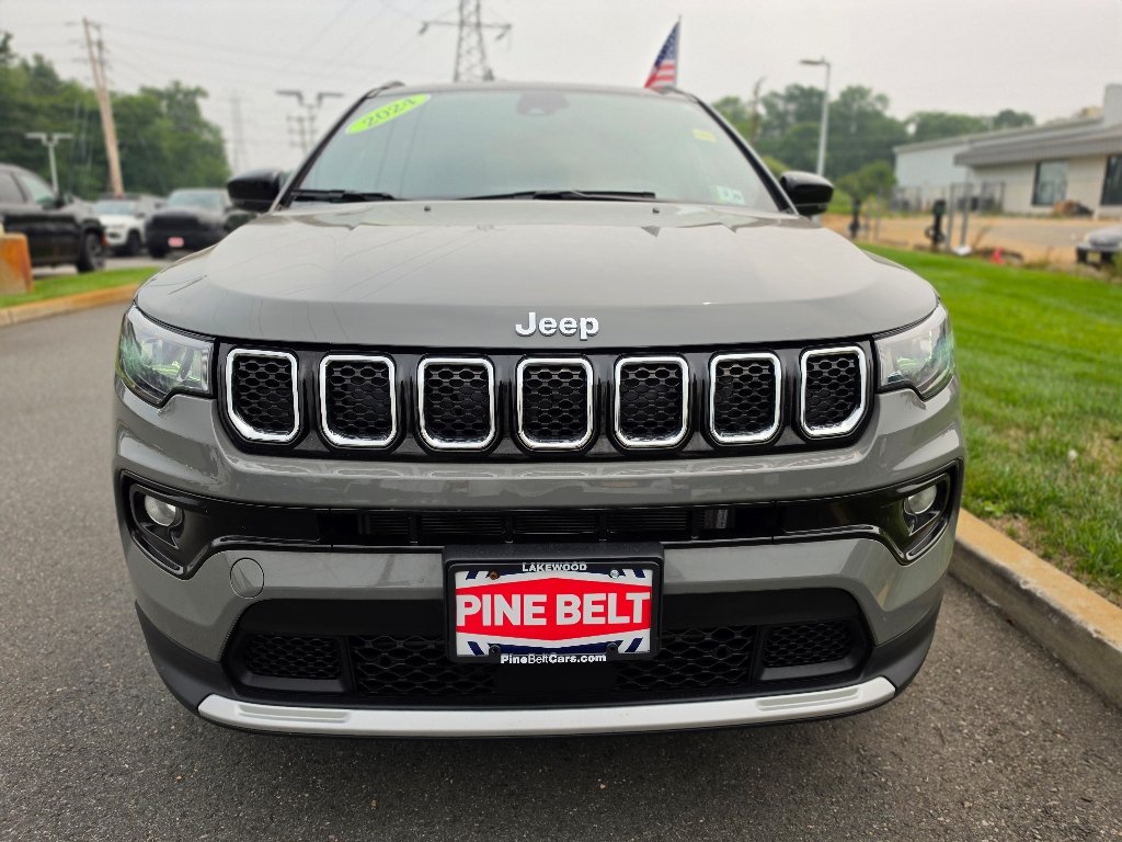 Certified Used 2024 Sting-Gray Clear Coat Jeep Limited image 24