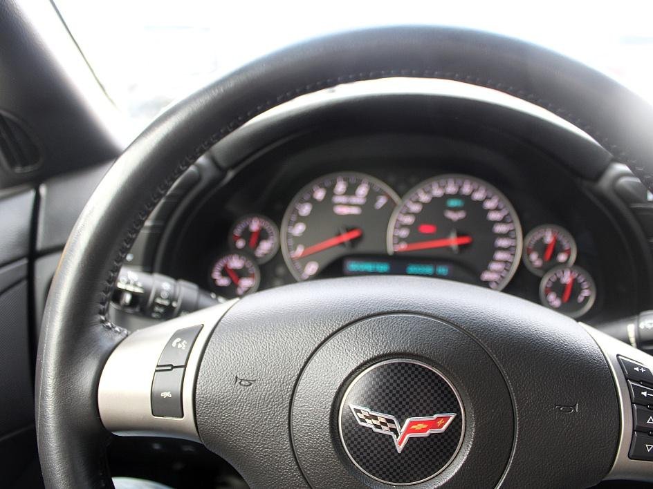 Used 2009 Yellow Chevrolet Z06 image 24