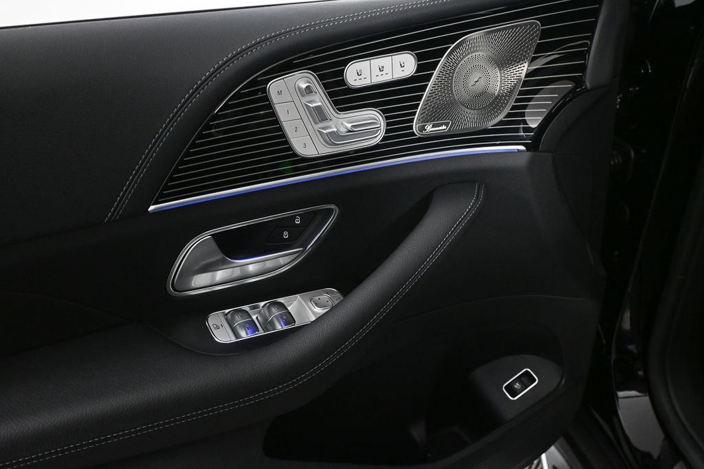 New 2026 Obsidian Black Metallic Mercedes-Benz GLE 450 image 8