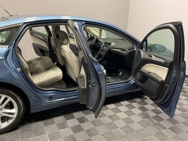 Used 2018 Blue Metallic Ford S image 20