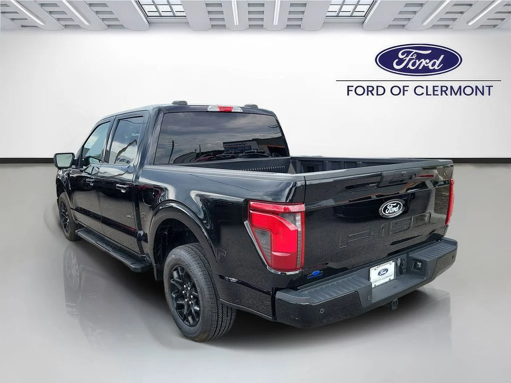 Used 2024 Black Ford XLT image 3