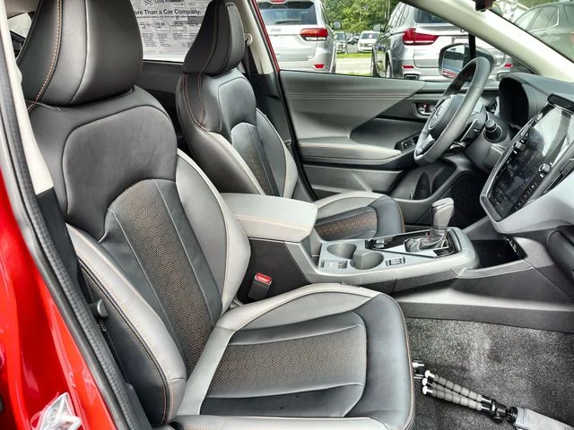 New 2026 LITHIUM RED PEARL Subaru Limited image 27