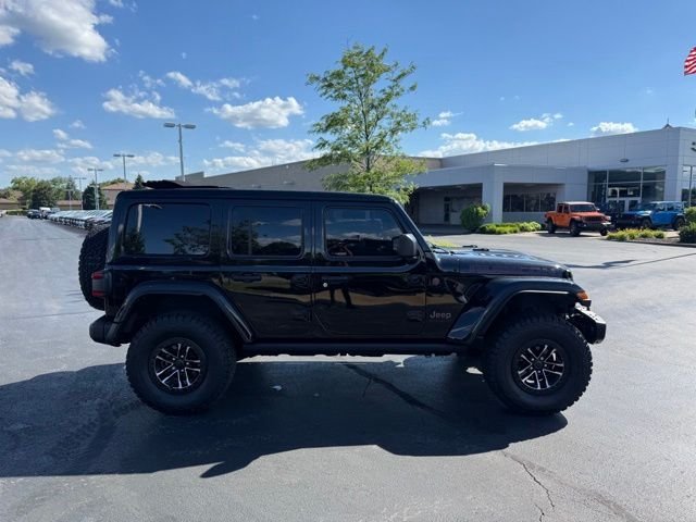 Certified Used 2025 Black Clearcoat Jeep Rubicon X image 5