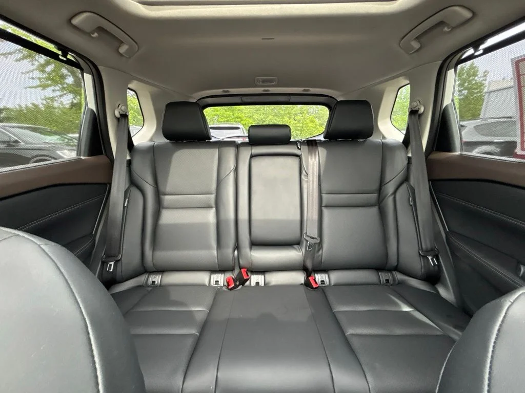 Used 2023 Silver Nissan SV image 34