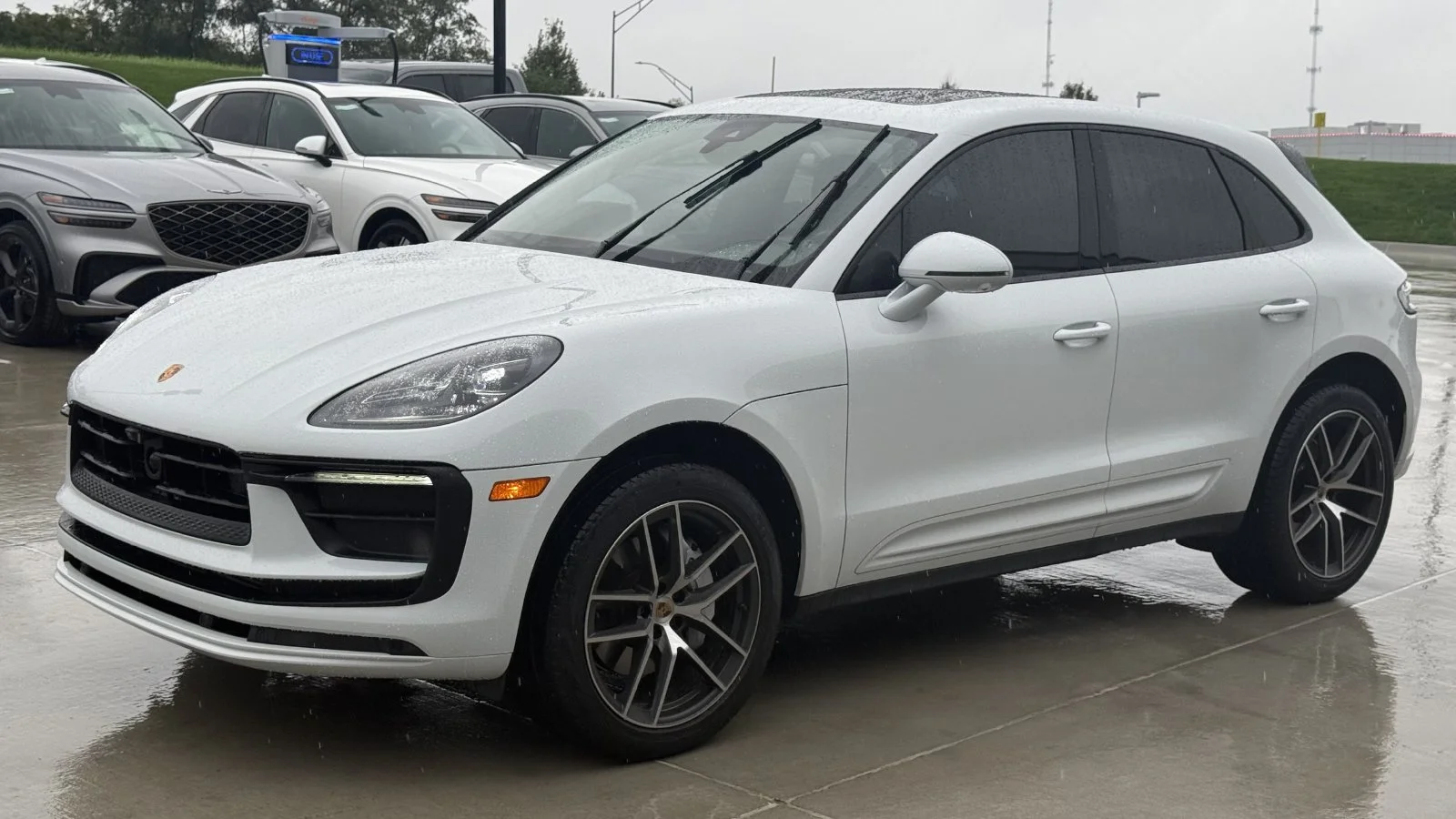 2023 Porsche Macan