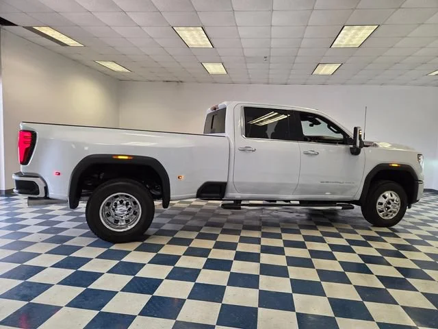 New 2026 Glacier White Tricoat GMC Denali DRW image 9