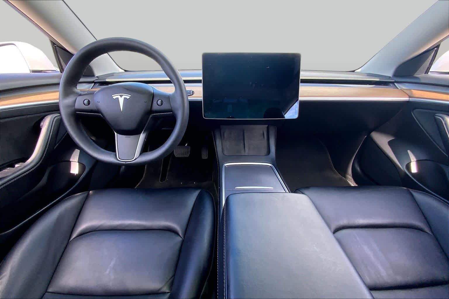 Used 2021 Pearl White Multi-Coat Tesla Long Range image 14