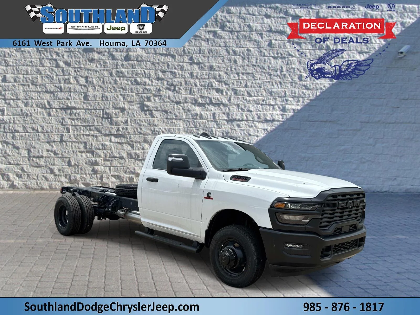 New 2026 Bright White Clear-Coat Exterior Paint RAM Tradesman image 1