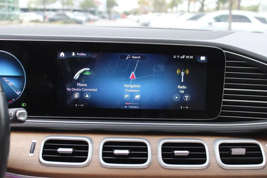 Certified Used 2021  Mercedes-Benz GLE 350 image 16