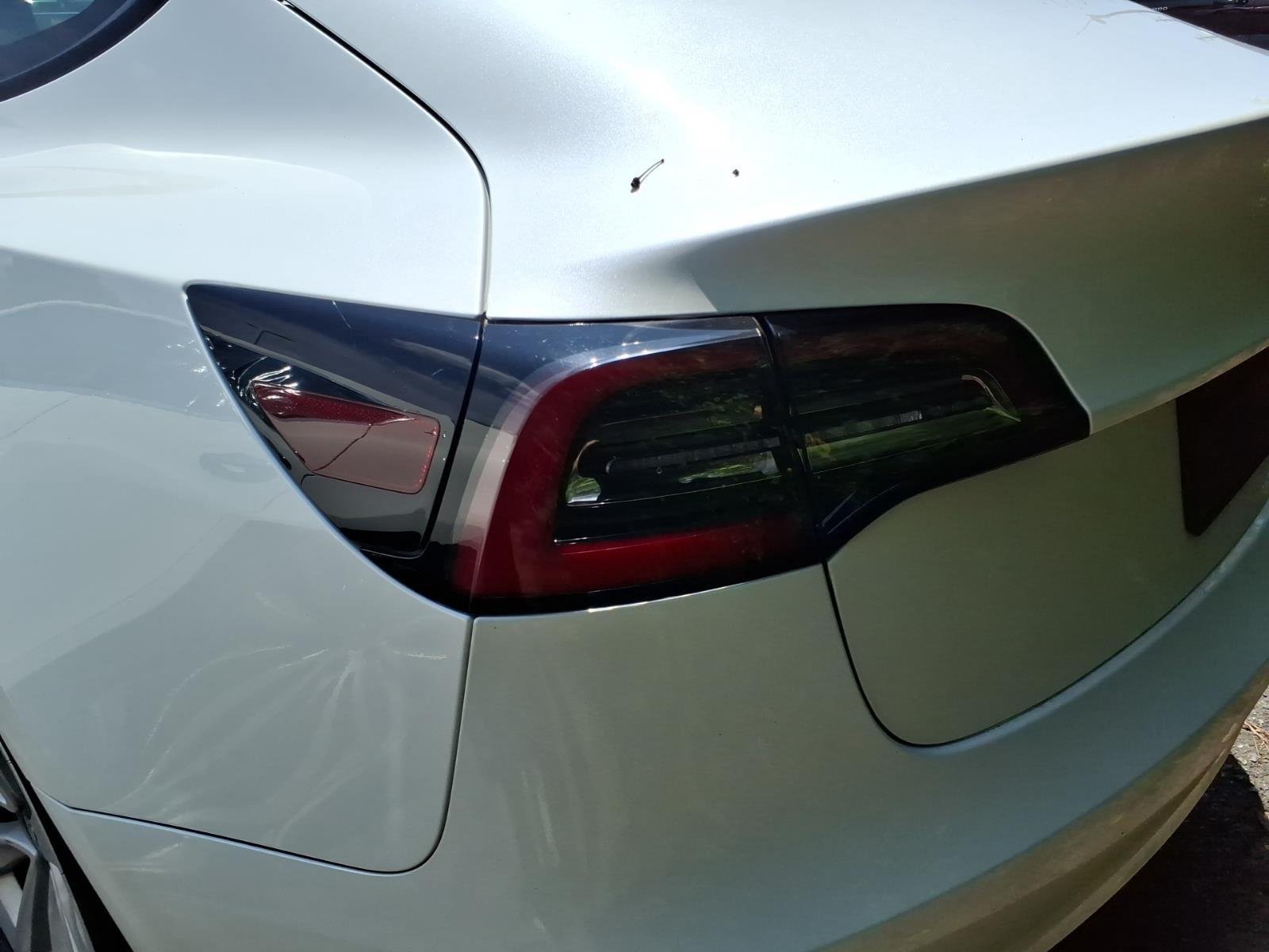 Used 2023  Tesla  image 13