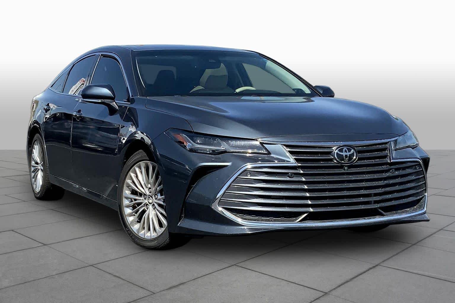 Pre-Owned 2019 Toyota Avalon Limited