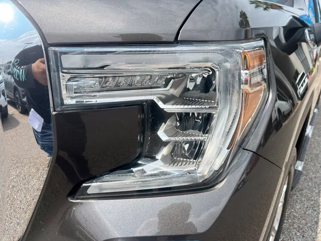 Used 2019  GMC SLT image 4