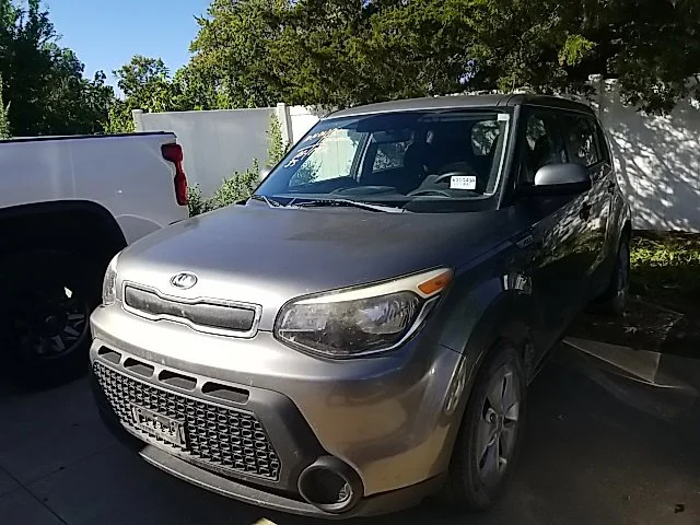 Used 2015 Gray Kia Base image 11