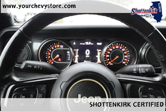 Used 2020 Green Jeep Altitude image 22