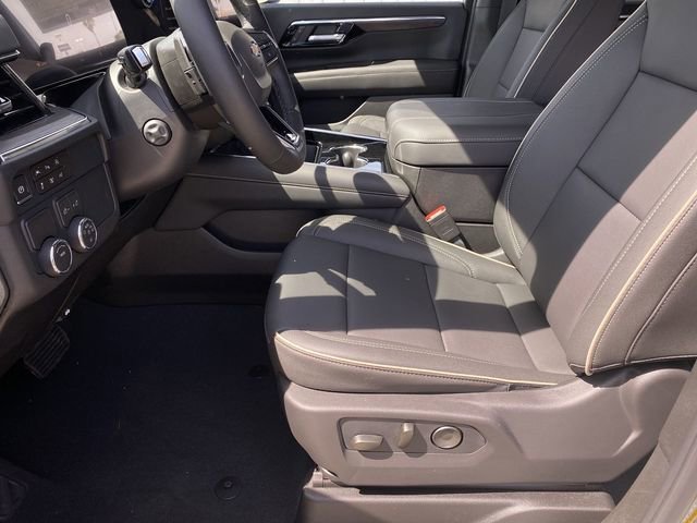 2026 Chevrolet Suburban Premier - Photo 32
