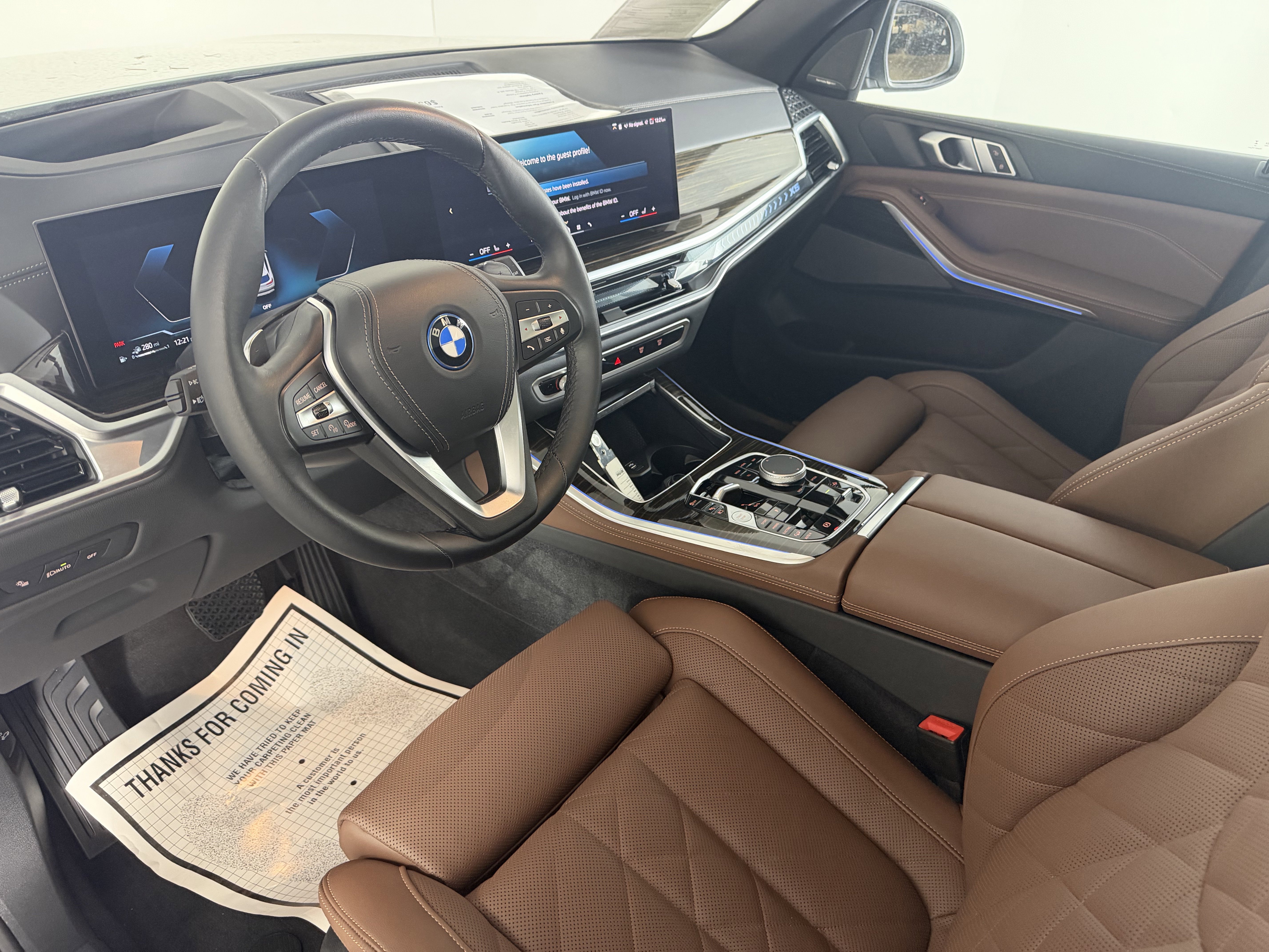 Used 2025 MINERAL WHITE MET BMW xDrive50e image 11
