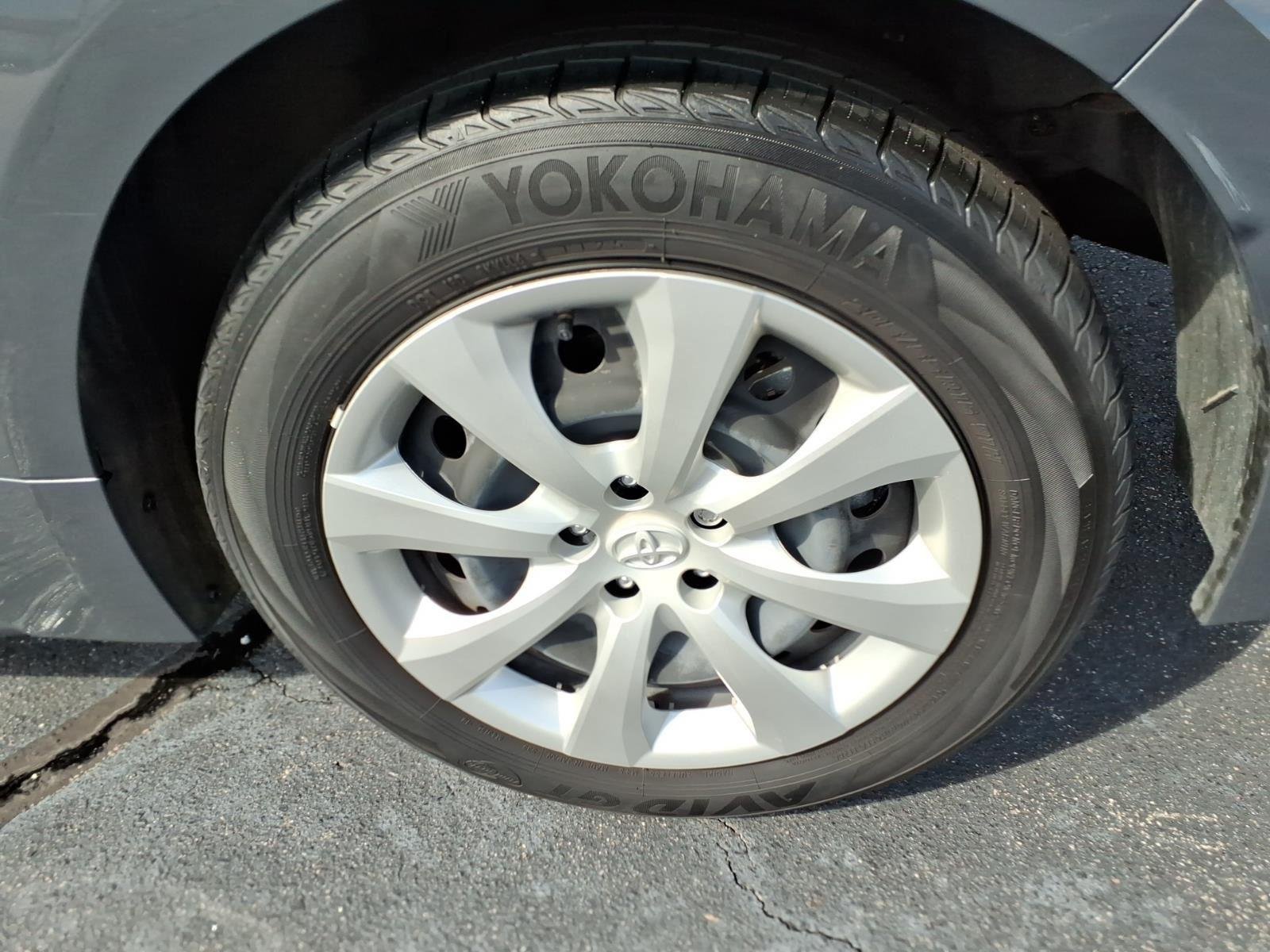 Used 2025 Underground Toyota Hybrid LE image 11