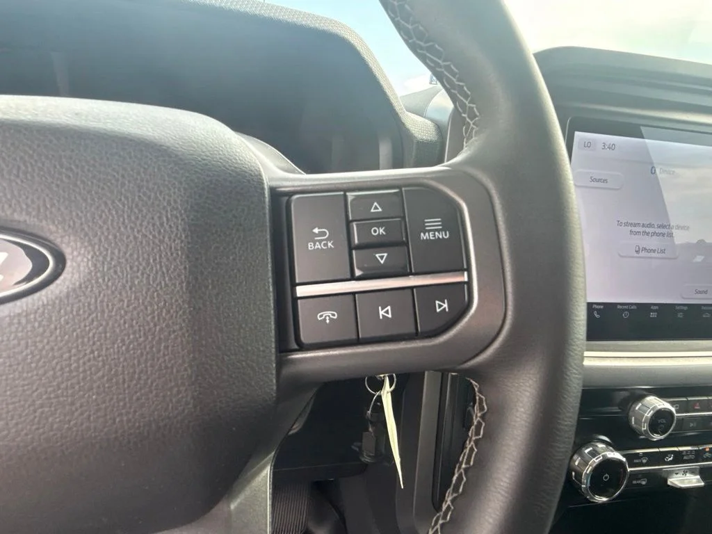 Used 2025 White Ford XLT image 19