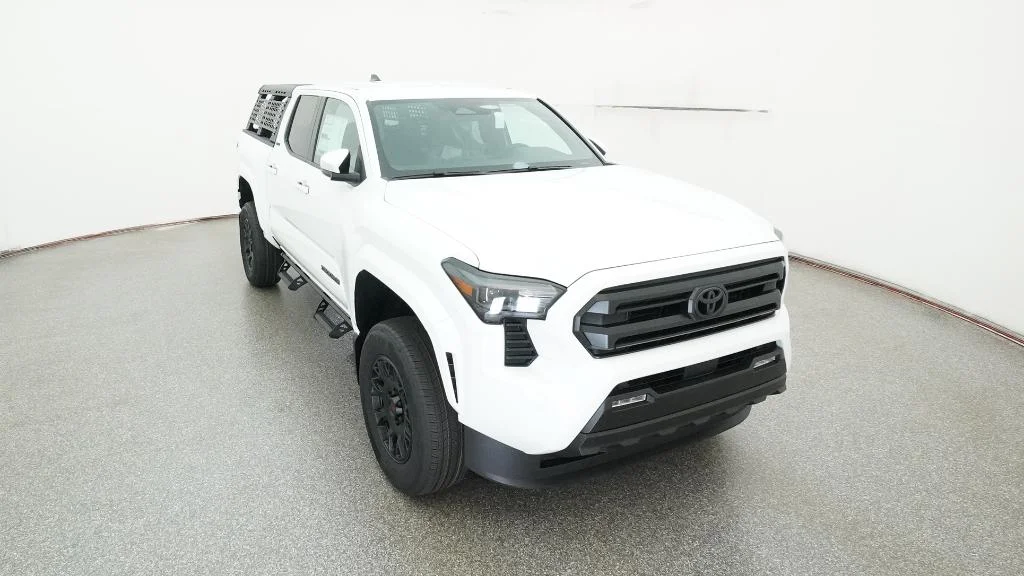2025 Toyota Tacoma SR5 - Photo 41