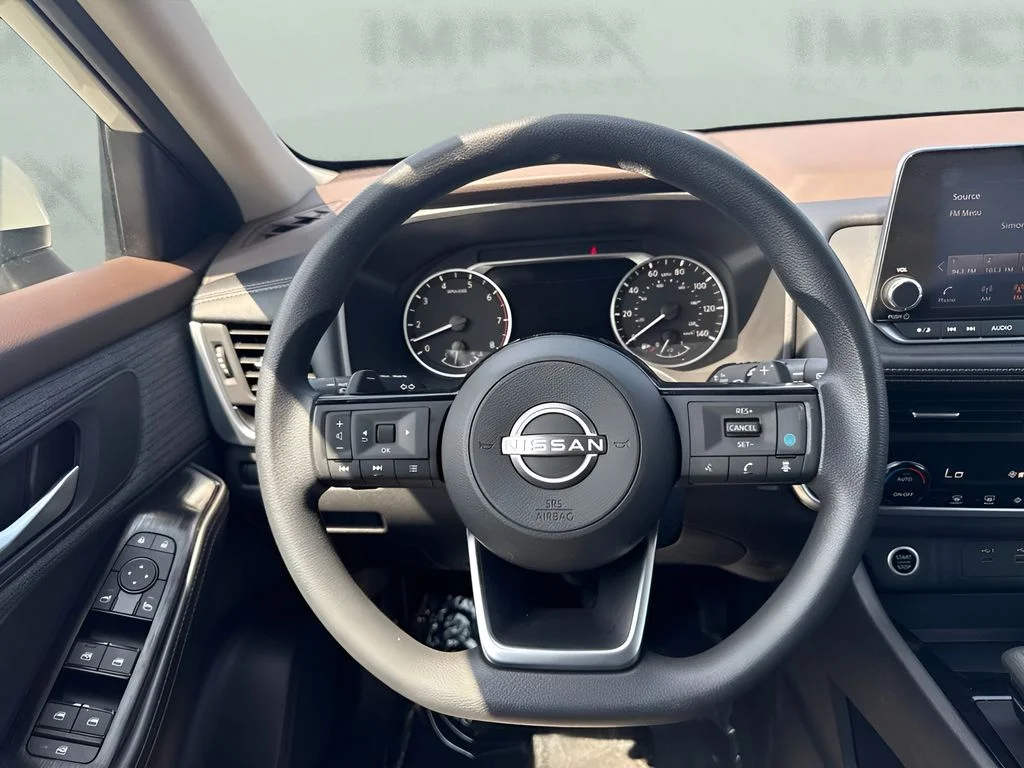 Used 2023 White Nissan SV image 8