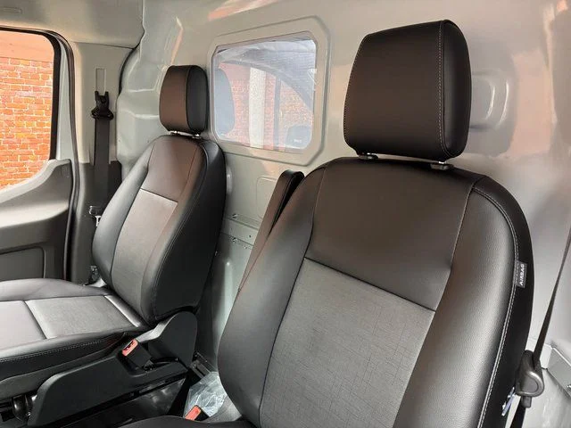 2025 Ford Transit Van Base - Photo 22