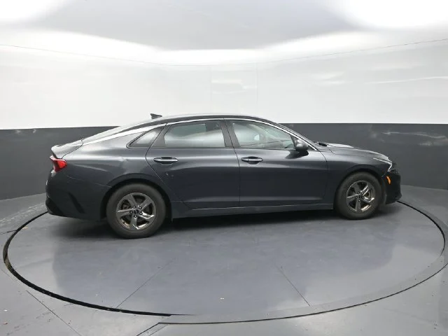 Used 2022 Gray Kia LXS image 9