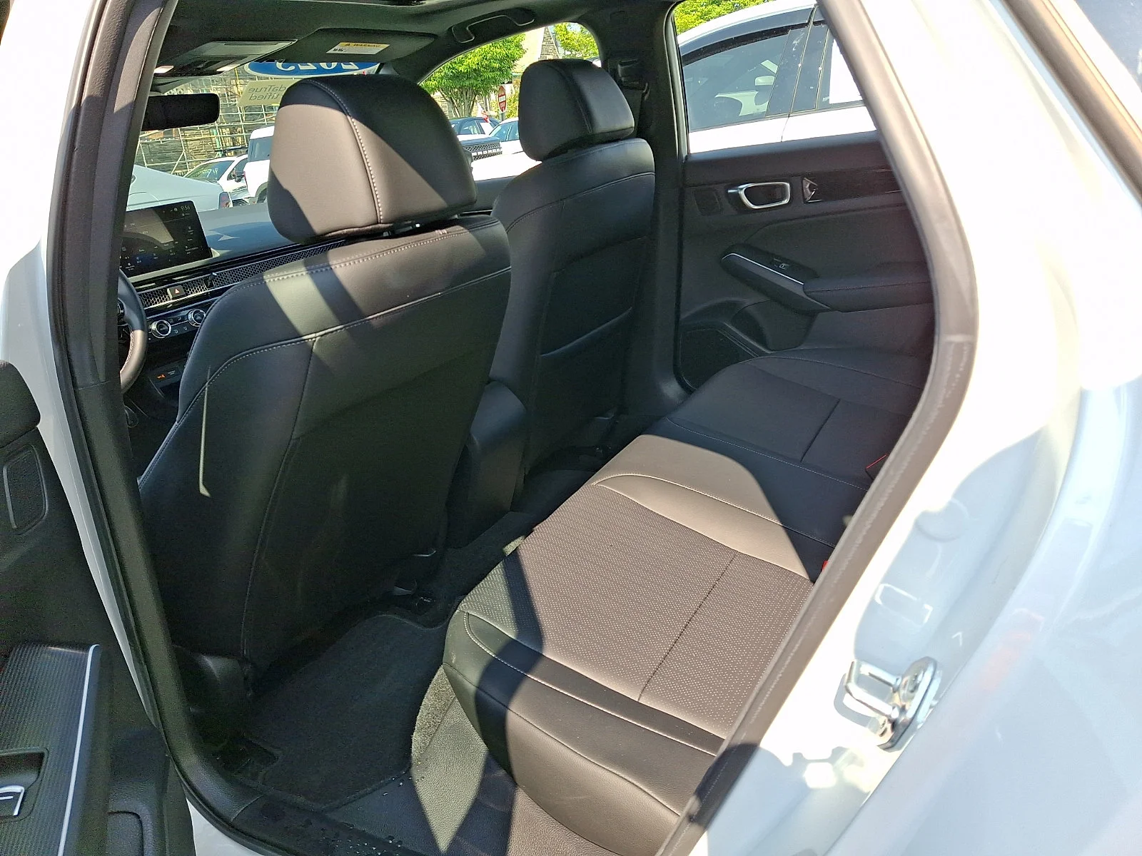2025 Honda Civic Sport Touring - Photo 40