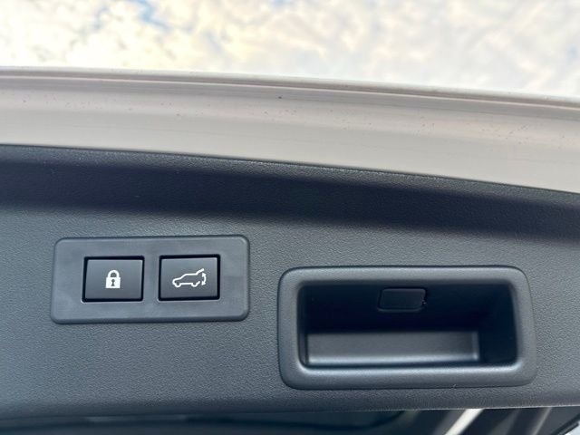 2026 Subaru Outback Premium - Photo 11