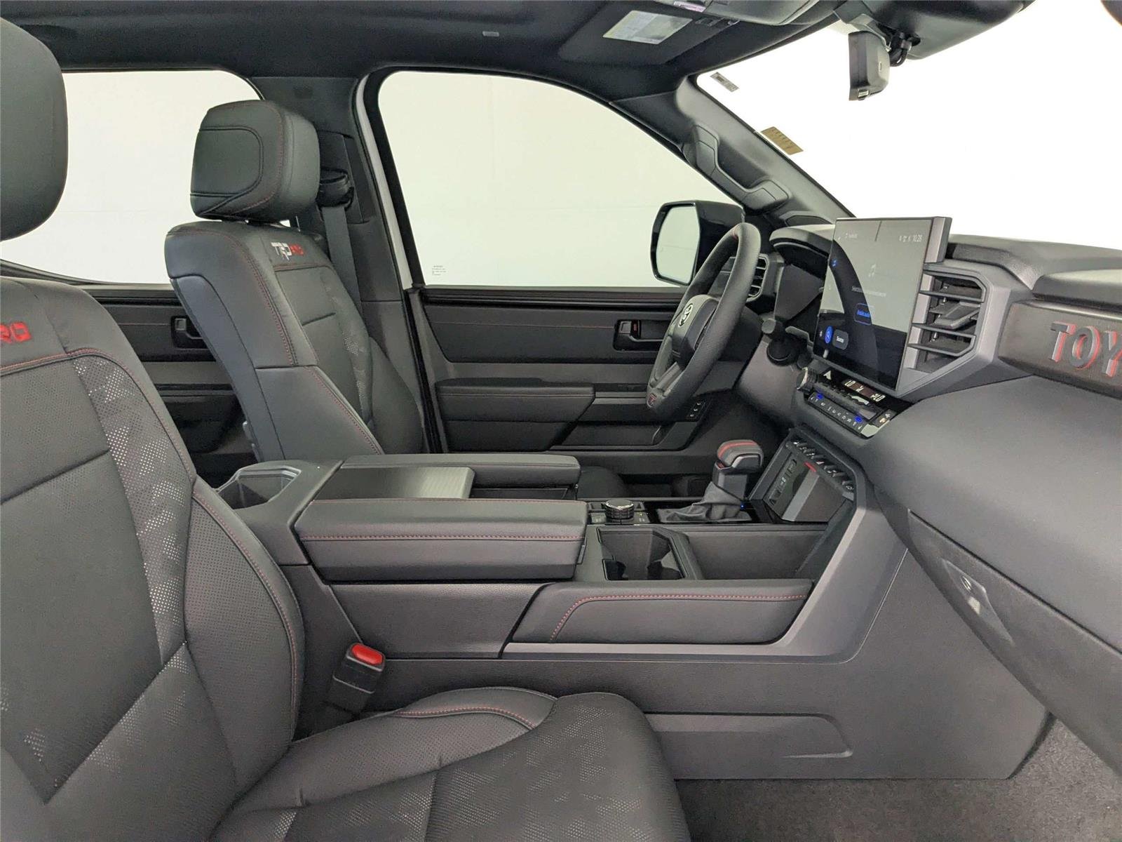 2025 Toyota Tundra TRD Pro - Photo 32