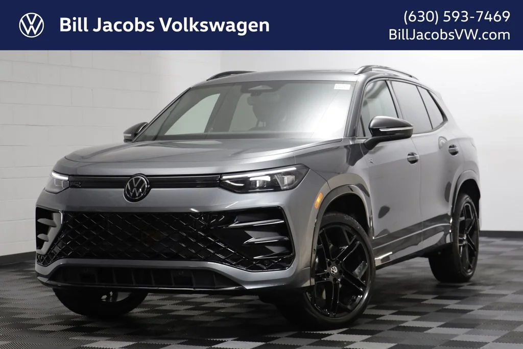 New 2026 Platinum Gray Volkswagen 2.0T SE R-Line Black image 1