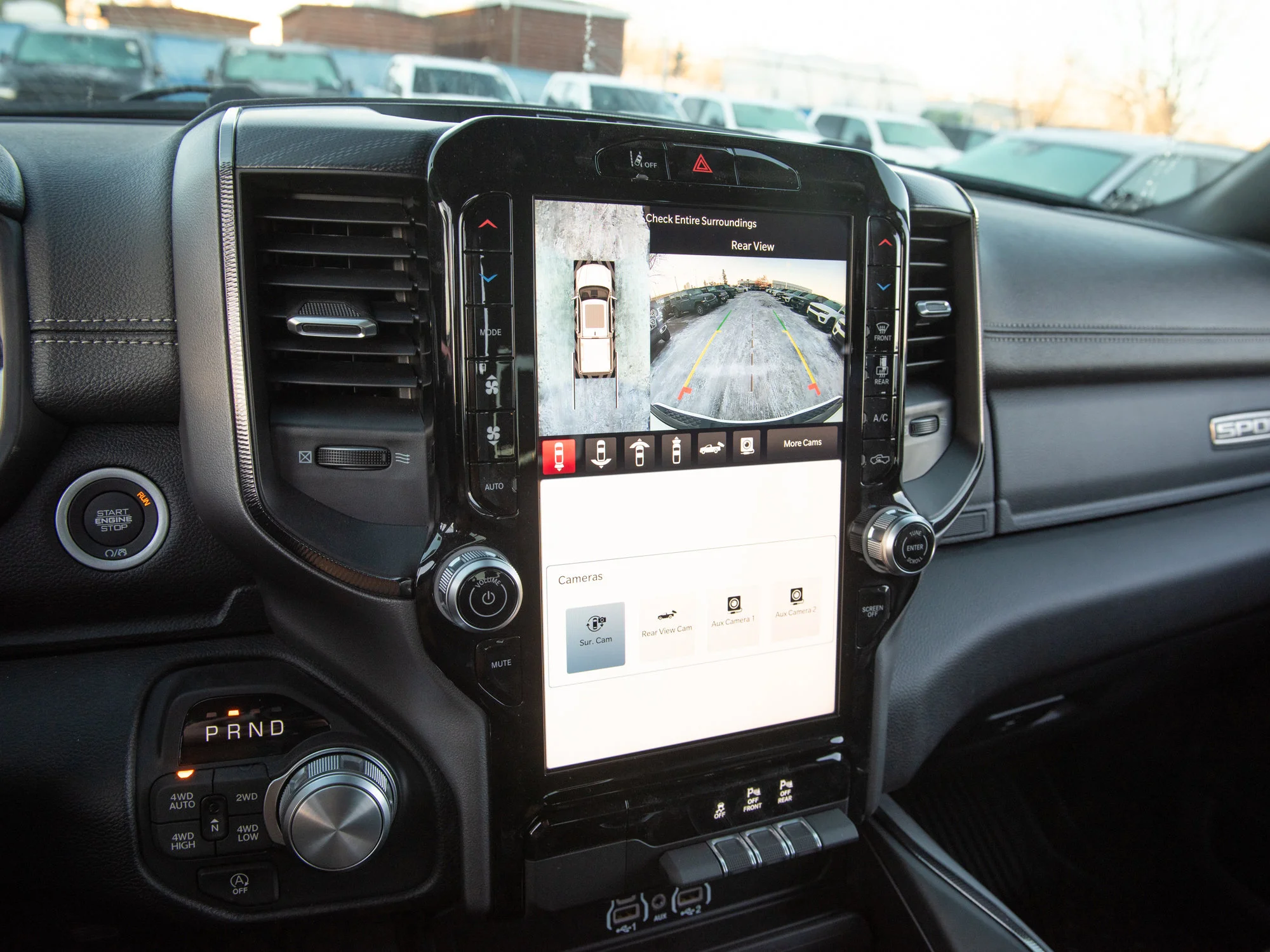 Used 2026 White RAM Sport* Crew Cab 4x4, Twin-Turbo, Heated Seats, 12 Inch Screen, Nav image 17