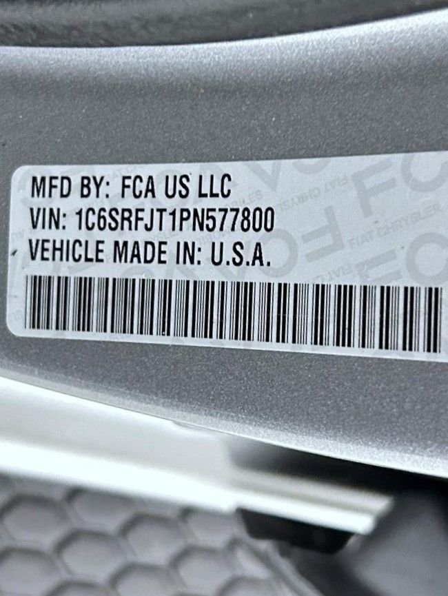 Used 2023 Silver Ram Laramie image 26